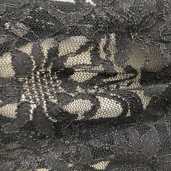 2-Piece Black Lace & Floral Satin Dress – Elegant Evening or Prom Look - Picture 5 of 11